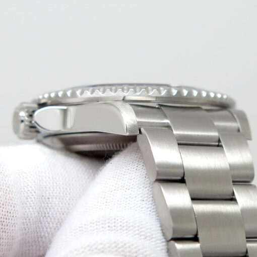Rolex 16610LN Submariner - Image 7