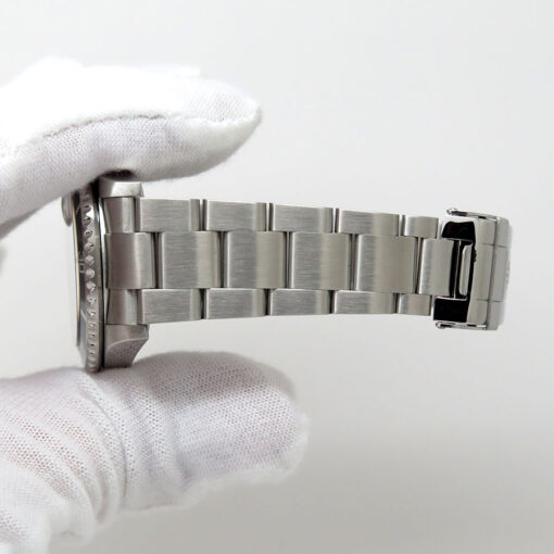 Rolex 16610LN Submariner - Image 13