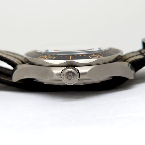 Omega Seamaster Diver 300m ‘007 Edition Titanium on NATO - Image 5