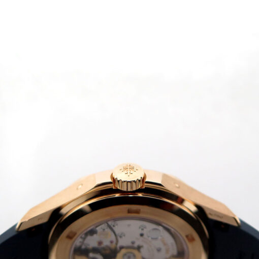 Patek Philippe 5261R Aquanaut Annual Calendar Blue 18K Rose Gold (New Model) - Image 5