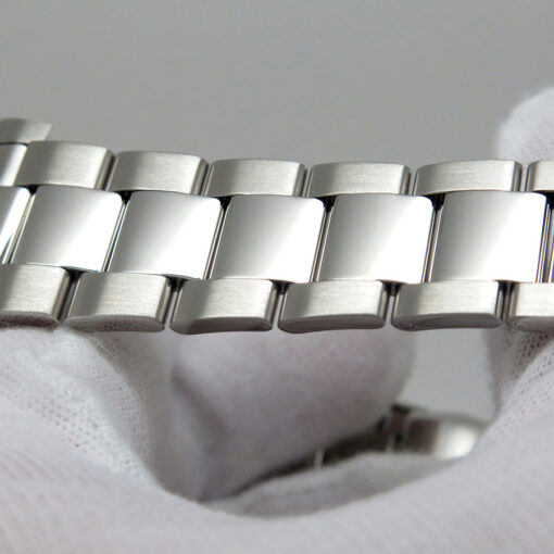 Rolex 116710LN GMT Master II - Image 6