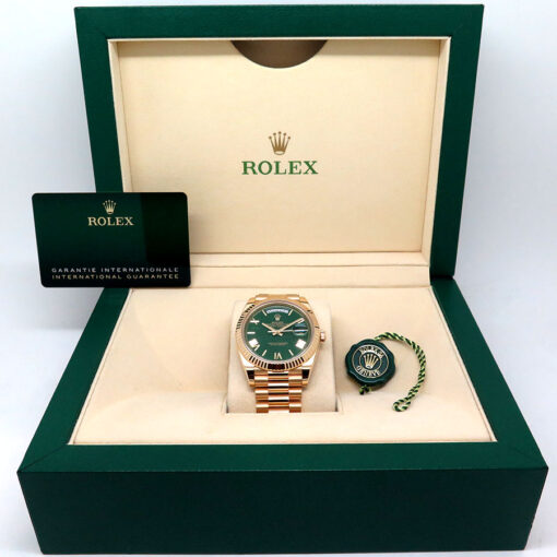 Rolex 228238 Day Date 40 18K Yellow Gold with Green Roman Dial - Image 2