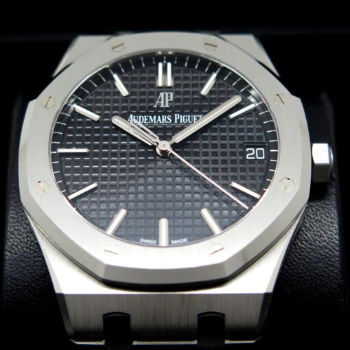 Audemars Piguet 15500ST Royal Oak with Black Dial - Image 3
