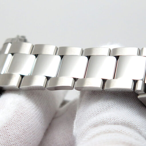 Rolex 126500LN Cosmograph Daytona with Black Dial - Image 8