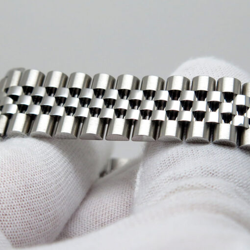 Rolex 278274 Datejust with Black Roman Dial on Jubilee - Image 6