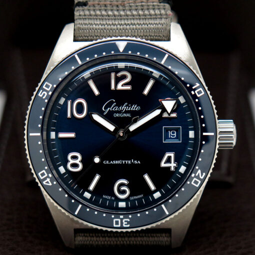 Glashutte SeaQ Original Automatic with Blue Dial on Strap - Image 3