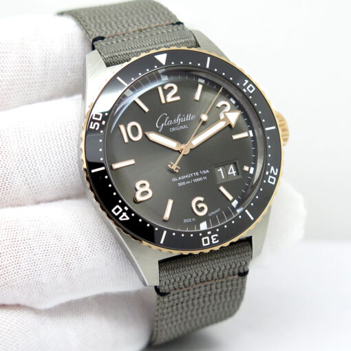 Glashutte SeaQ Panorama Date 18K/SS with Grey Dial on Strap