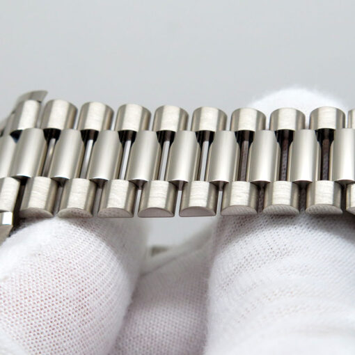 Rolex 228239 Day Date 18K White Gold with Olive Green Roman Dial - Image 6