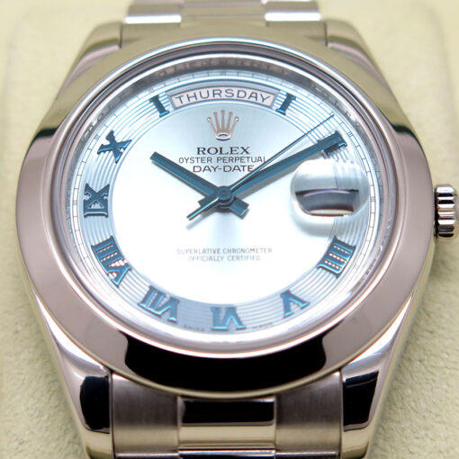 Rolex 218206 Day Date II Platinum with Ice Blue Concentric Roman Dial - Image 4
