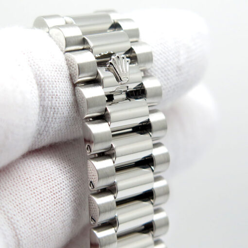 Rolex 218206 Day Date II Platinum with Ice Blue Concentric Roman Dial - Image 8