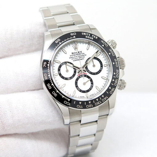Rolex 126500LN Cosmograph Daytona with White Dial