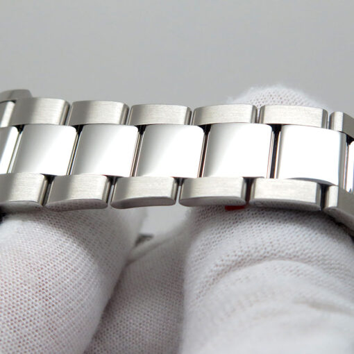 Rolex 126500LN Cosmograph Daytona with White Dial - Image 6