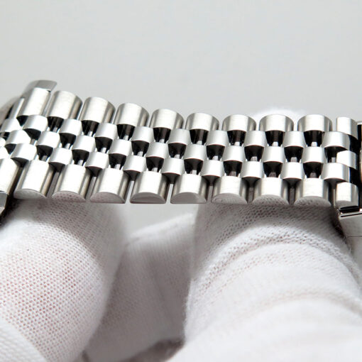 Rolex 126334 Datejust 41 with Slate Roman Dial on Jubilee - Image 8