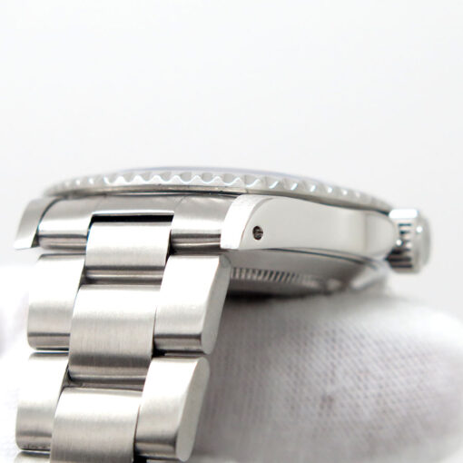 Rolex 14060 Submariner No Date - Image 8