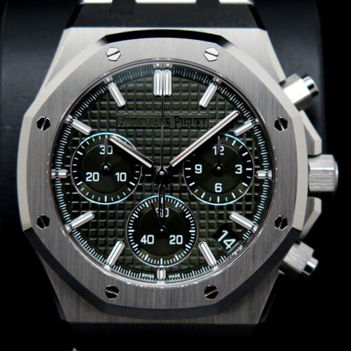 Audemars Piguet 26240ST Royal Oak Chronograph "50th Anniversary" with Green Dial - Image 3