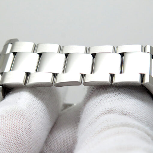 Rolex 126500LN Cosmograph Daytona with White Dial - Image 6
