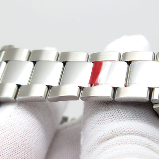 Rolex 126284RBR Datejust 36 with Mother of Pearl Diamond Dial and Diamond Bezel on Oyster - Image 8