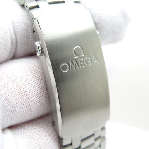 Omega Seamaster Diver 300m with White Dial on Bracelet - Image 8