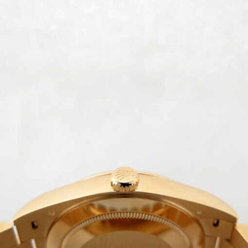 Rolex 228238 Day Date 40 18K Yellow Gold with Green Roman Dial - Image 4