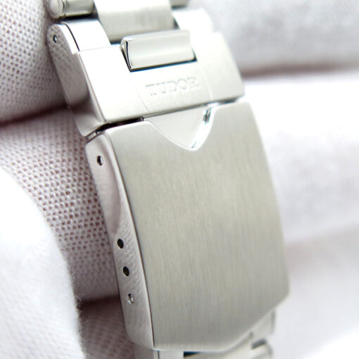 Tudor 79230N Black Bay with Black Bezel on Bracelet - Image 7