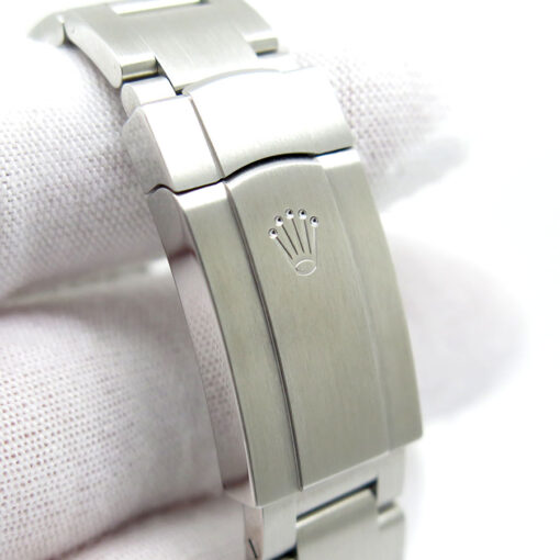 Rolex 124300 Oyster Perpetual 41 with Green Dial - Image 7