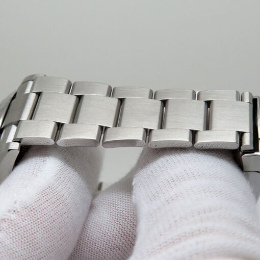 Rolex 126000 Oyster Perpetual with Turquoise Dial - Image 8