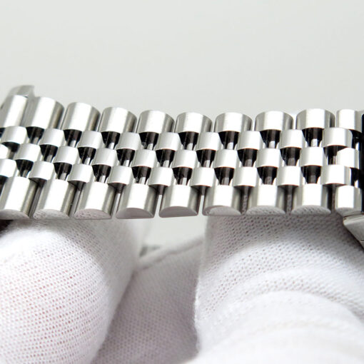 Rolex 126334 Datejust 41 with Slate Roman Dial on Jubilee - Image 8