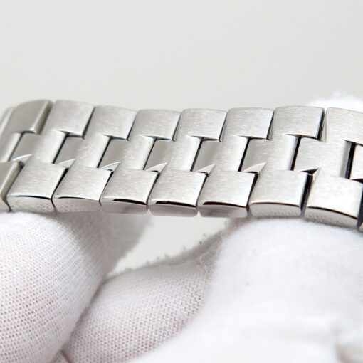 Vacheron Constantin 4500V Overseas with Black Dial Automatic - Image 8
