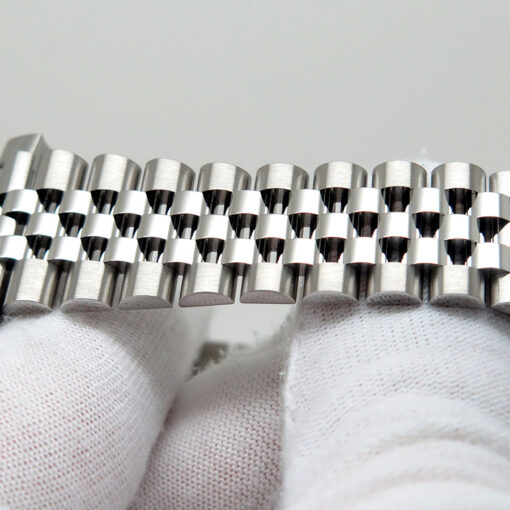Rolex 126710BLNR GMT Master II on Jubilee - Image 6