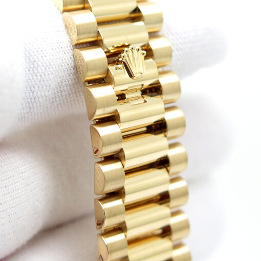 Rolex 228238 Day Date 40 18K Yellow Gold with Champagne Stick Dial - Image 7