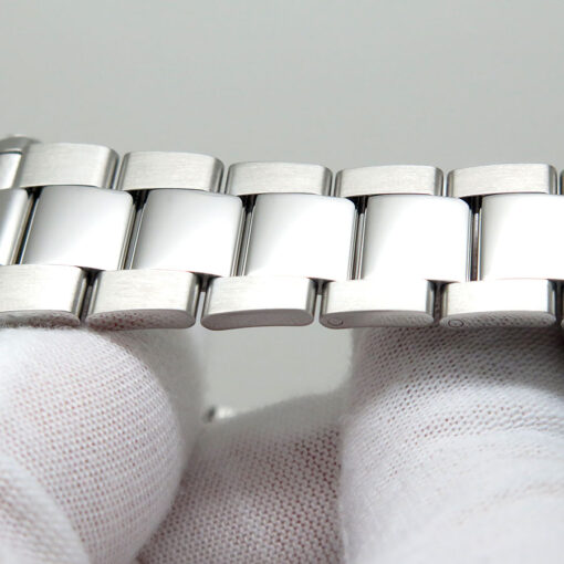 Rolex 116500LN Cosmograph Daytona with White Dial - Image 8