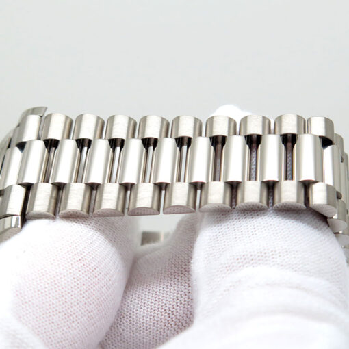 Rolex 228239 Day Date 18K White Gold with Olive Green Roman Dial - Image 6