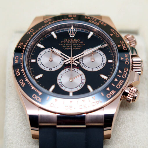 Rolex 126515LN Cosmograph Daytona 18K Rose Gold with Black Dial - Image 4