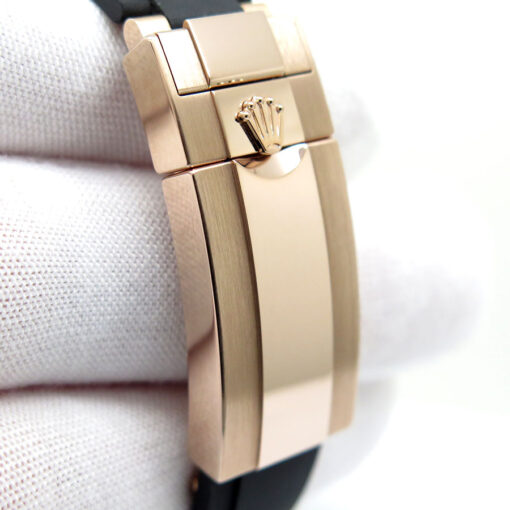 Rolex 126515LN Cosmograph Daytona 18K Rose Gold with Black Dial - Image 8