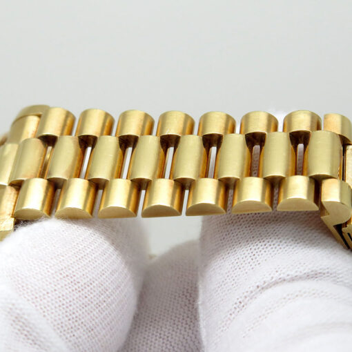 Rolex 18038 Day Date 18K Yellow Gold with Champagne Stick Dial - Image 12