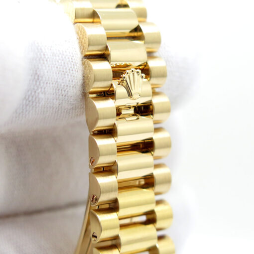 Rolex 118238 Day Date 18K Yellow Gold with Champagne Diamond Dial - Image 7
