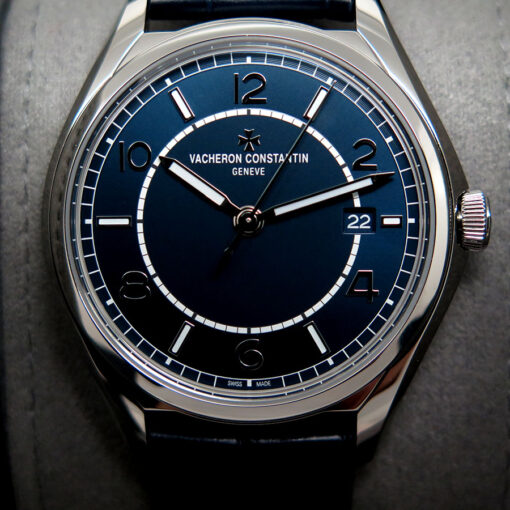 Vacheron Constantin 4600E Fiftysix Automatic with Blue Dial on Strap - Image 3
