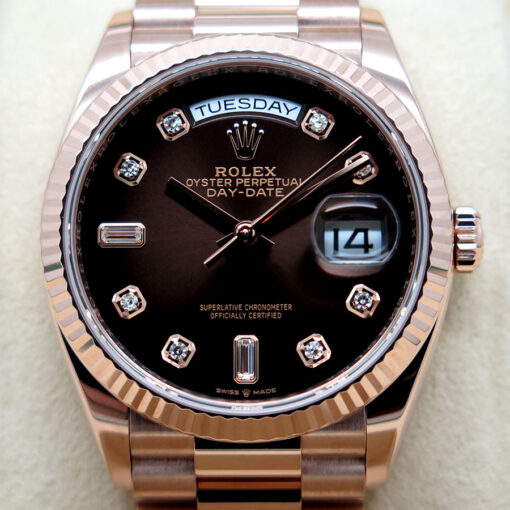 Rolex 128235 Day Date 18K Rose Gold with Brown Ombre Diamond Dial - Image 4