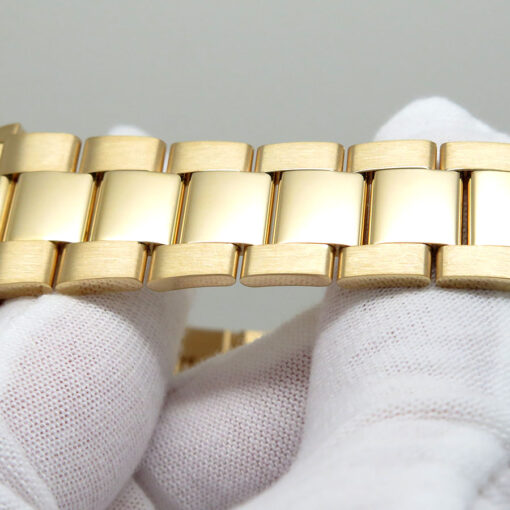 Rolex 126618LN Submariner 41 18K Yellow Gold - Image 6