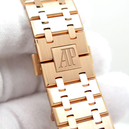 Audemars Piguet 26240OR Royal Oak Chronograph with Black Dial - Image 8