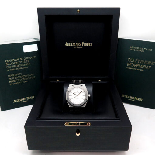 Audemars Piguet 15450ST Royal Oak 37mm with Silver Dial - Image 2