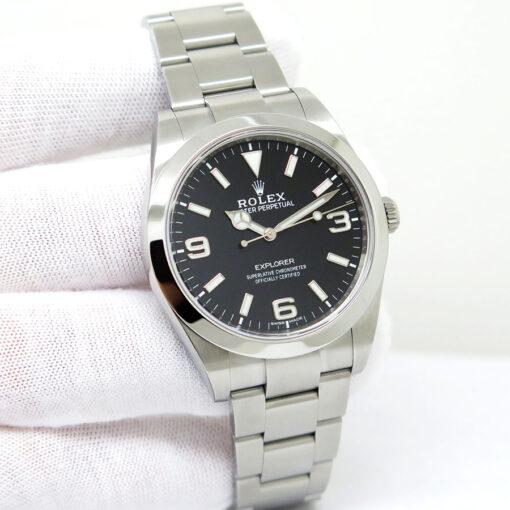 Rolex 214270 Explorer