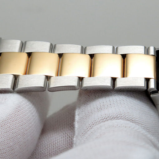 Rolex 126333 Datejust 41 18K/SS with Champagne Diamond Dial on Oyster - Image 9