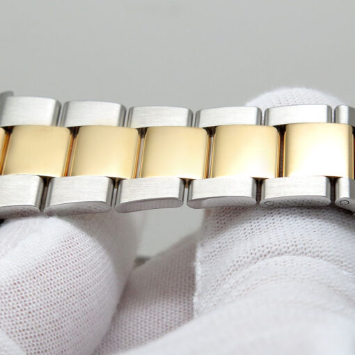 Rolex 126333 Datejust 41 18K/SS with Champagne Diamond Dial on Oyster - Image 7