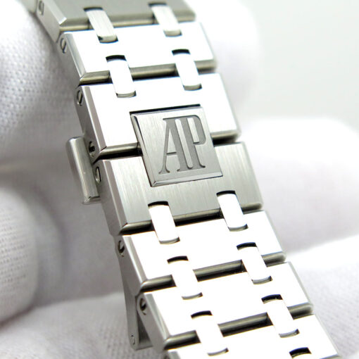 Audemars Piguet 15400ST Royal Oak with Black Dial - Image 8