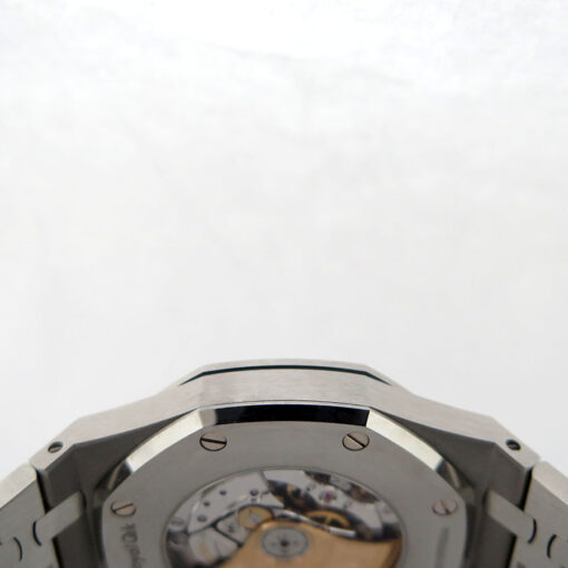 Audemars Piguet 15400ST Royal Oak with Black Dial - Image 6