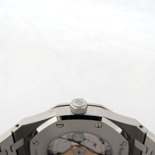 Audemars Piguet 15400ST Royal Oak with Black Dial - Image 5