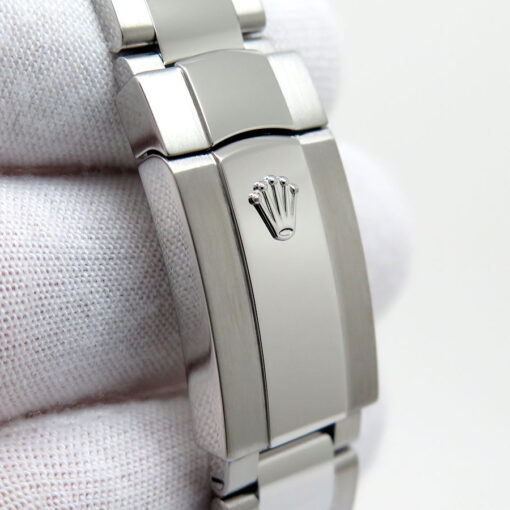 Rolex 126300 Datejust 41 with Silver Stick Dial on Jubilee - Image 7