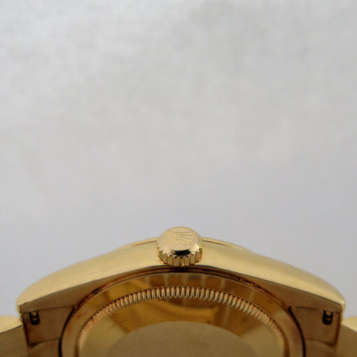 Rolex 118238 Day Date 18K Yellow Gold with Champagne Diamond Dial - Image 4