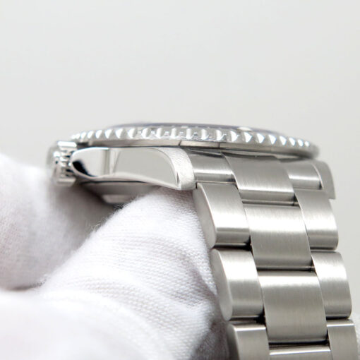 Rolex 16610LN Submariner - Image 8